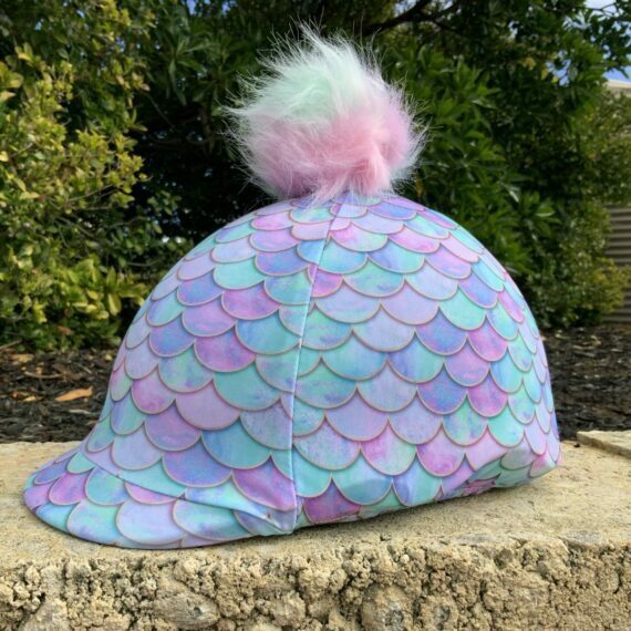 Helmet Cover Mermaid with gelato Pom Pom