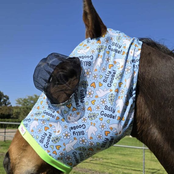silly-goose-lycra-spandex-horse-fly-mask-buggez-bugeyes