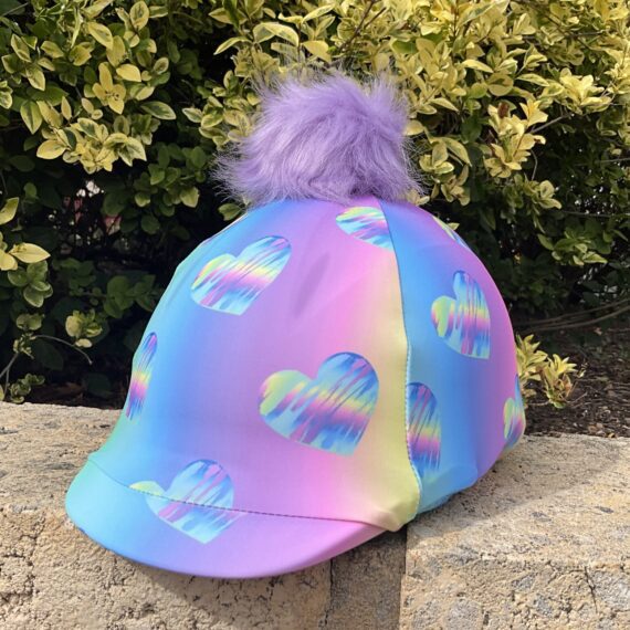 Helmet Cover Ombre Hearts with detachable lilac pom pom
