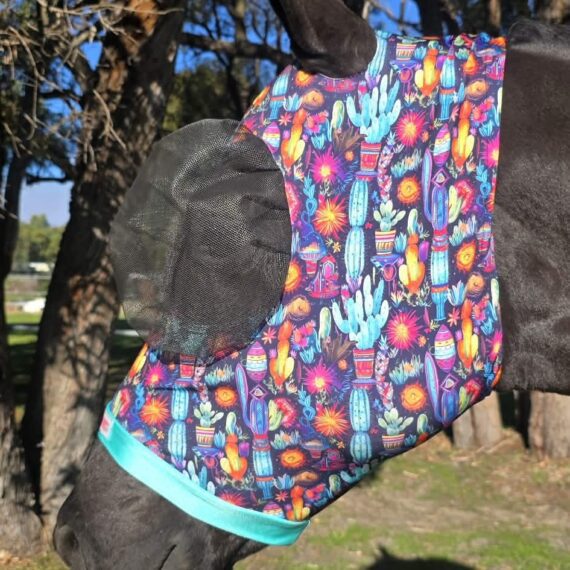 Full size Dallas, spearmint trim with 74% UV INSECT MESH